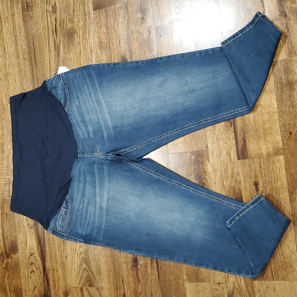 Womens Time & Tru maternity skinny jeans size XL(16/18)